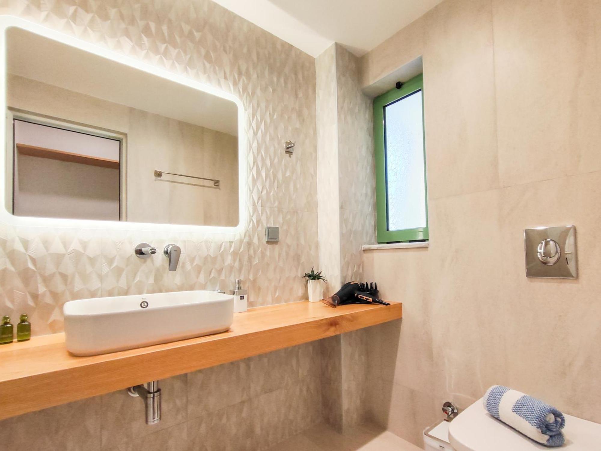 Hotel Dafni Skiathos Town Exterior photo