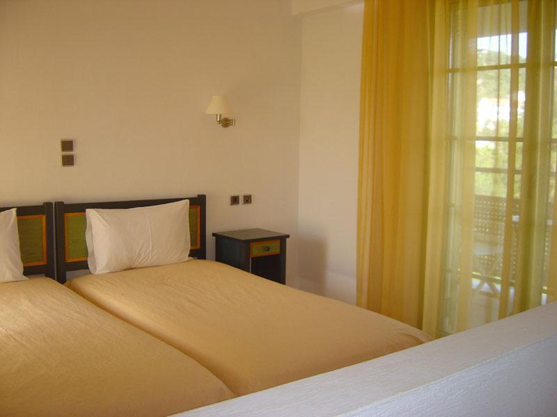 Hotel Dafni Skiathos Town Exterior photo